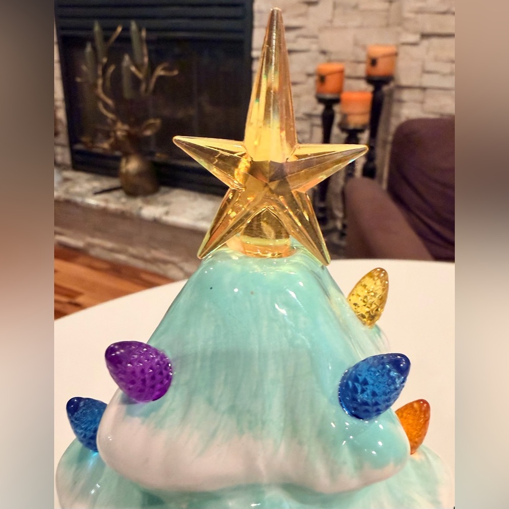Mr. Christmas | Nostalgic Ceramic Light up Christmas Tree - Picture 3 of 14